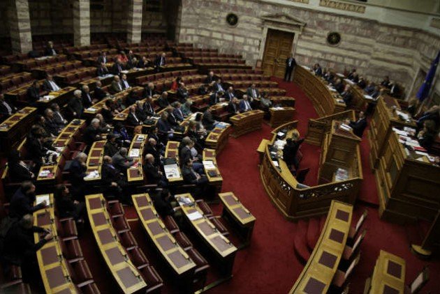 Πυρετώδεις εργασίες στη Βουλή -Έρχονται 10 νομοσχέδια εντός του καλοκαιριού