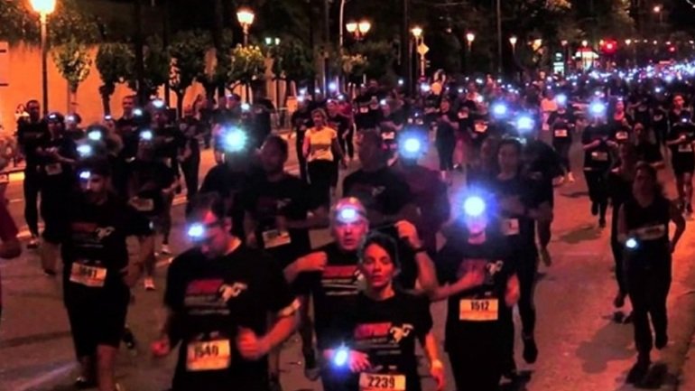 Κυκλοφοριακές ρυθμίσεις απόψε στο κέντρο της Αθήνας για το «Lighting Up Athens 5km Run»