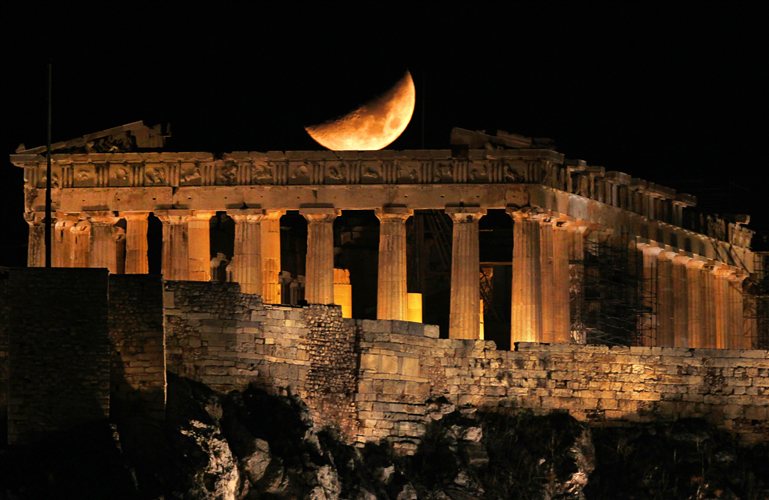 Η Ακρόπολη στα 10 καλύτερα μνημεία της Ευρώπης για το 2016