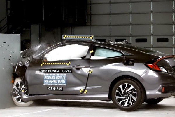 Πρώτο crash test του νέου Honda Civic Coupe (+video)