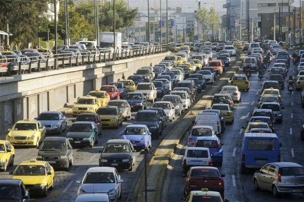 Κυκλοφοριακά προβλήματα σε δρόμους της Αθήνας