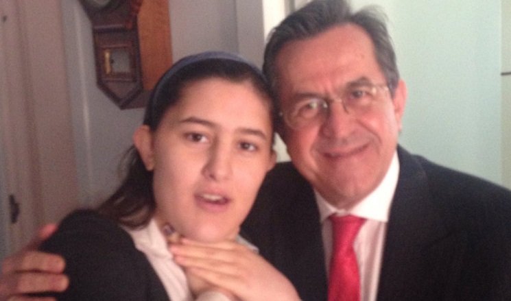 Το συγκλονιστικό μήνυμα του Νίκου Νικολόπουλου για τη δωρεά οργάνων – Σε κρίσιμη κατάσταση η 17χρονη κόρη του