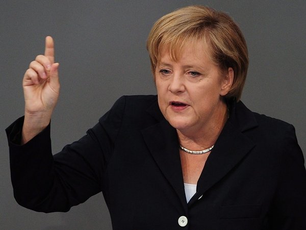 Μέρκελ: Πρέπει να σταματήσουμε την έξοδο άλλων χωρών από την ΕΕ