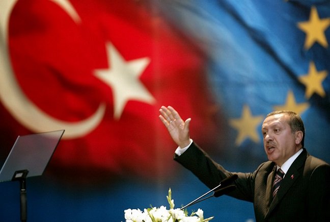 Τουρκία κατά ΕΕ για αντιδιπλωματική «ασέβεια» προς τον Ερντογάν