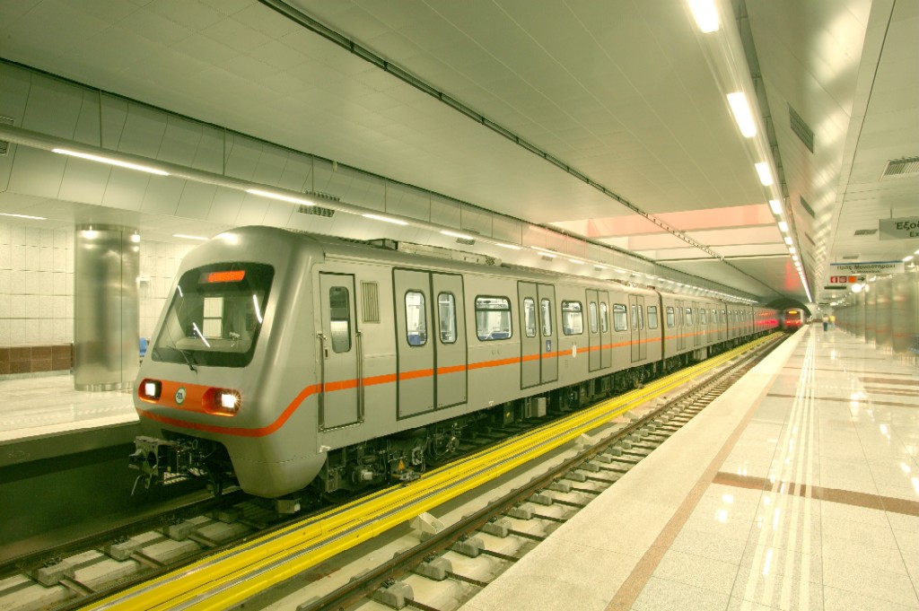 Μετρό: Εκκενώθηκαν οι σταθμοί σε Σύνταγμα και Μοναστηράκι λόγω απειλής για βόμβα