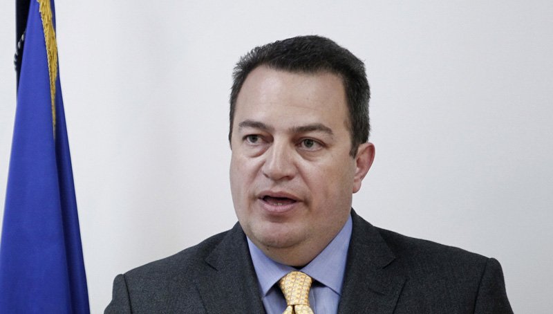 Ο Ευριπίδης Στυλιανίδης  "Ο Προκόπης Παυλόπουλος είναι ενεργός ΠτΔ, τις κρίσιμες στιγμές για την Χώρα έπαιξε έναν απολύτως θετικό ρόλο"