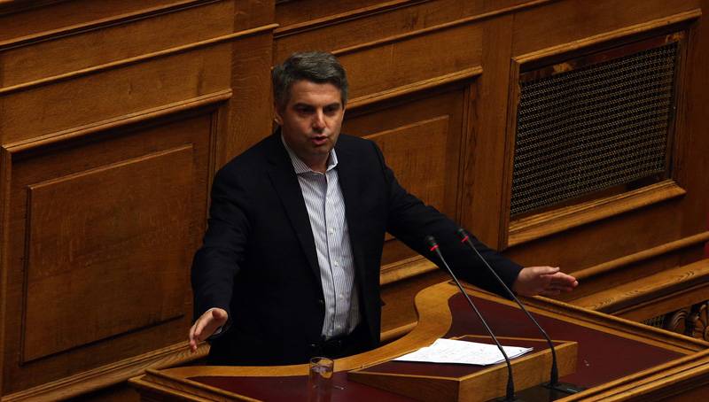 Οδ.Κωνσταντινόπουλος για προτάσεις Τσίπρα: «Συνταγματική αναθεώρηση-φερετζέ»