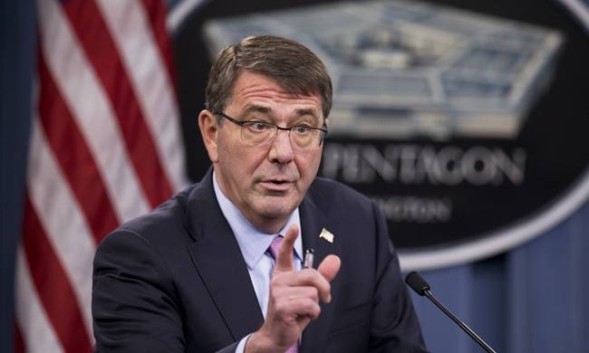 Στη Βαγδάτη ο Αμερικανός υπουργός Άμυνας για την καταπολέμηση του ISIS
