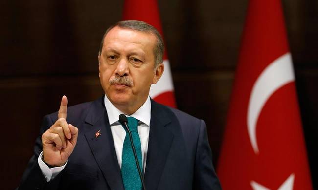 O Ερντογάν βάζει χέρι στα ΜΜΕ - Ποια κανάλια και εφημερίδες έκλεισαν