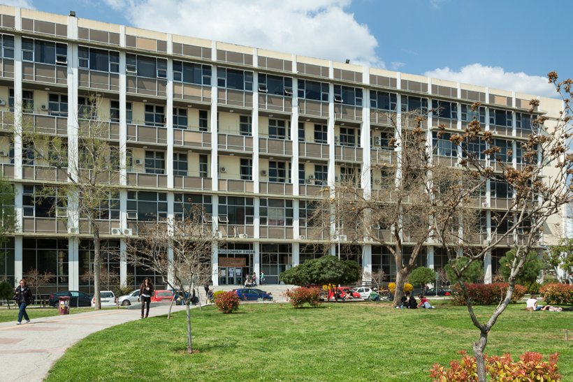 Κλειστό για πρώτη φορά το Αριστοτέλειο Πανεπιστήμιο Θεσσαλονίκης!