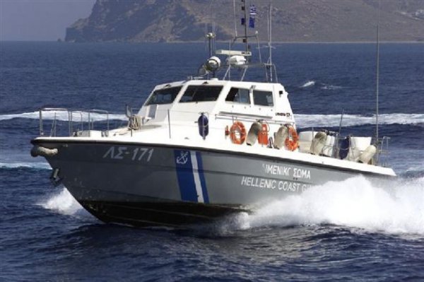 Έρευνα για τον εντοπισμό 35χρονου στη  - Βρέθηκε μόνο το σκάφος του στη Βουρβουρού