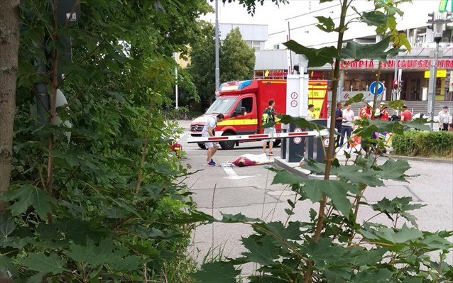 Πυροβολισμοί με τουλάχιστον 6 νεκρούς σε εμπορικό κέντρο στο Μόναχο (φωτό & βίντεο)