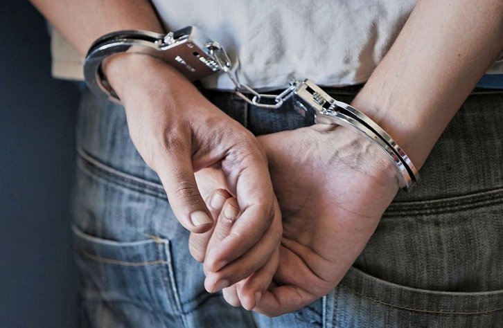 Πάτρα: Σύλληψη 28χρονου που κατηγορείται για το θάνατο της μητέρας του