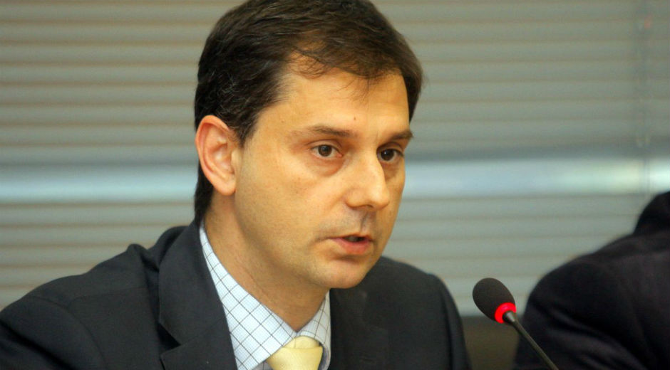 Αιχμηρός Θεοχάρης: Αν η Νοτοπούλου ήταν υπουργός, μπορεί να είχε κλείσει την Thomas Cook 6 μήνες νωρίτερα