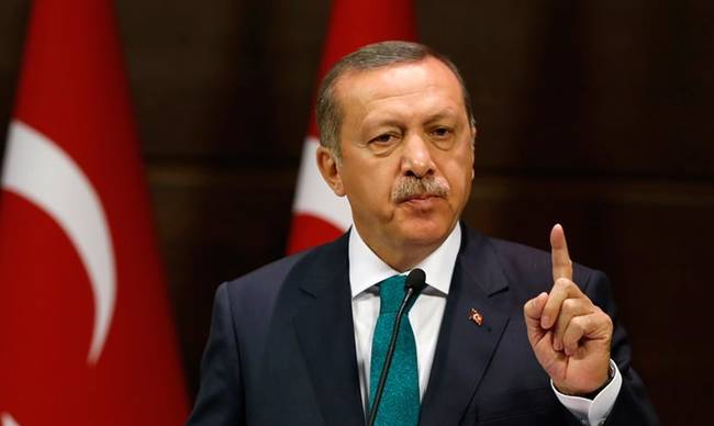 Ερντογάν: «Εάν ο λαός θέλει τη θανατική ποινή, τα κόμματα θα ακολουθήσουν»