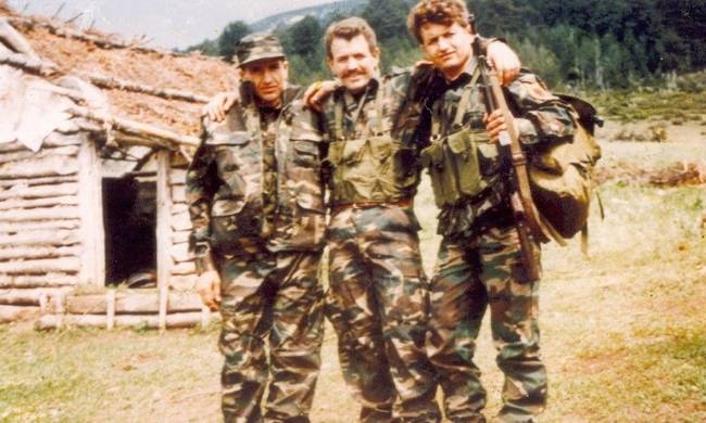 Κοσοβάρος του UÇK καταδικάστηκε για εγκλήματα πολέμου σε βάρος Σέρβων αμάχων (Vid)