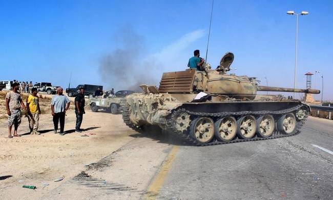 Λιβύη: Δυνάμεις της Κυβέρνησης Εθνικής Ενότητας κατέλαβαν το κέντρο διοίκησης του ΙΚ στη Σύρτη