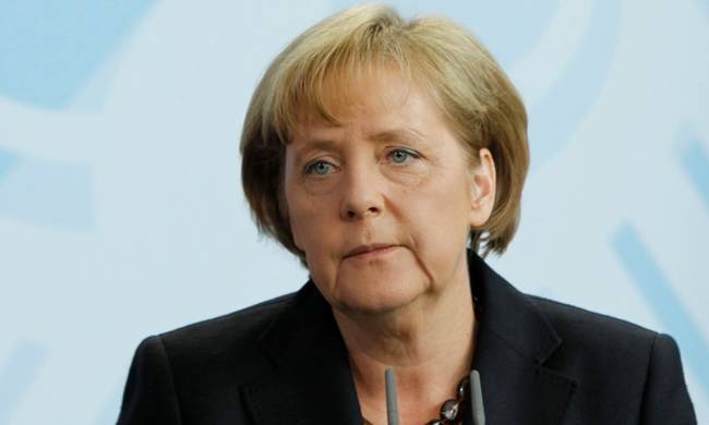 Spiegel: Η Μέρκελ δεν τολμάει να ανακοινώσει νέα υποψηφιότητα