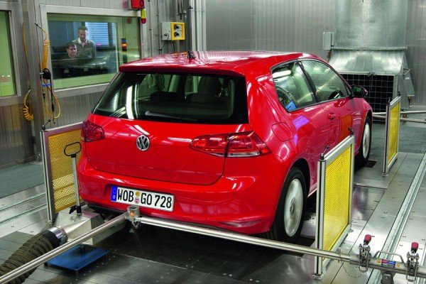 Γερμανοί μηνύουν τη Volkswagen για το σκάνδαλο των ντίζελ