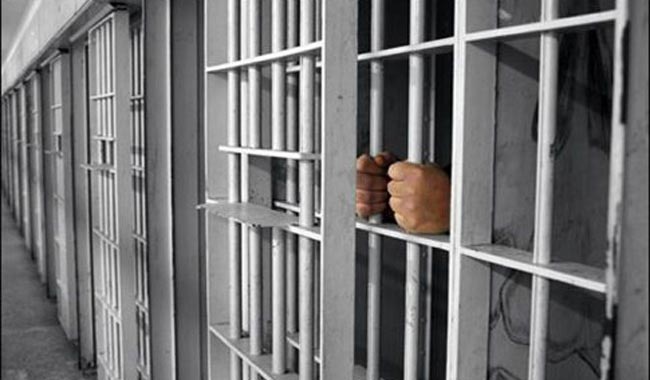 Απίστευτο:44χρονος έγκλειστος επιχείρησε να μεταφέρει ναρκωτικά σε άλλη φυλακή καταπίνοντάς τα!