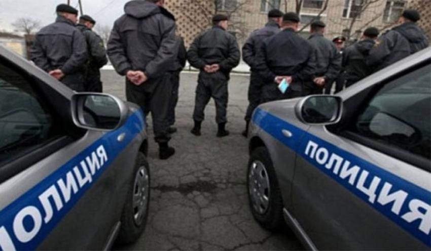 Τρόμος στη Μόσχα: Ένοπλος κρατάει ομήρους σε τράπεζα  [βίντεο]