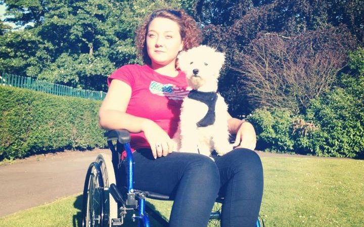 Η αγάπη της για το τυρί την καθήλωσε σε αναπηρική καρέκλα
