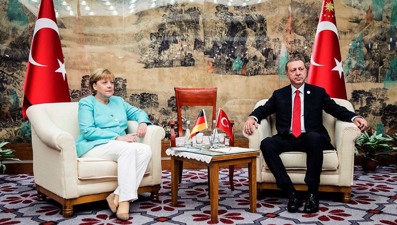 Συνάντηση Μέρκελ - Ερντογάν στο περιθώριο της G20