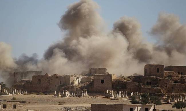 Συρία: Νέοι αεροπορικοί βομβαρδισμοί πλήττουν το Χαλέπι