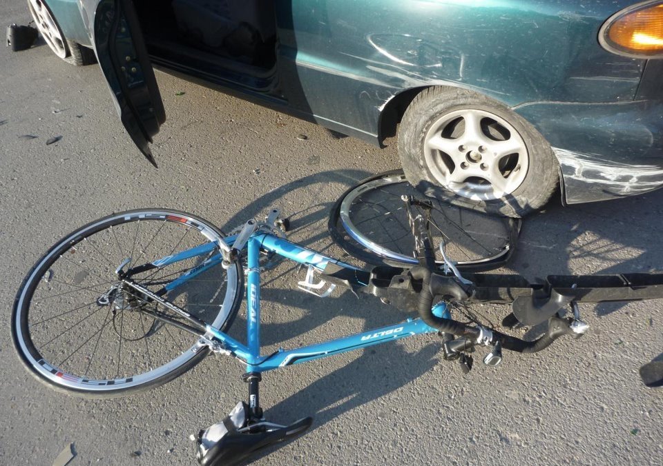 Ηλικιωμένος χτύπησε και σκότωσε 11χρονο ποδηλάτη με το αυτοκίνητο του