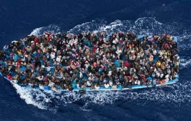 Αίγυπτος: Τουλάχιστον 29 νεκροί σε ναυάγιο πλοιαρίου με 600 επιβάτες στη Μεσόγειο