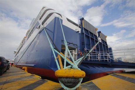 Εργατική Πρωτομαγιά: Δεμένα τα πλοία στα λιμάνια λόγω 24ωρης απεργίας της ΠΝΟ