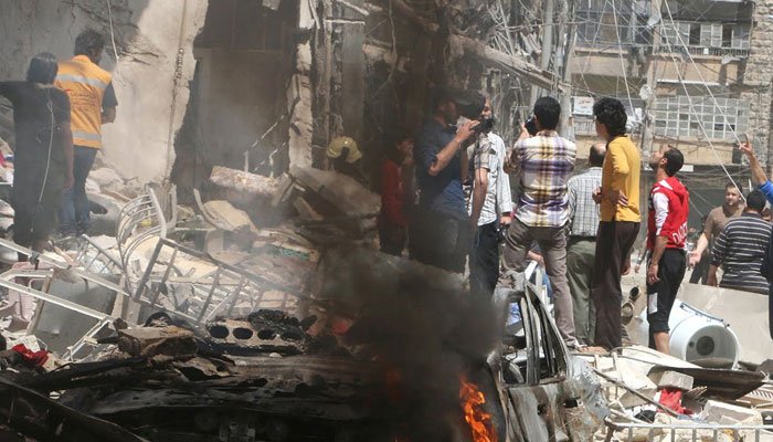 Έπληξαν με βόμβες - βαρέλια το μεγαλύτερο νοσοκομείο στο ανατολικό Χαλέπι