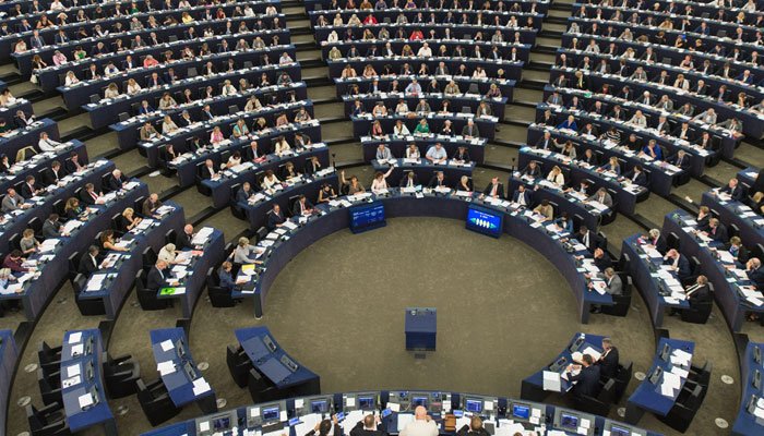 Με αντικείμενο το ελληνικό πρόγραμμα συνεδριάζει αύριο η Ολομέλεια του Ευρωκοινοβουλίου