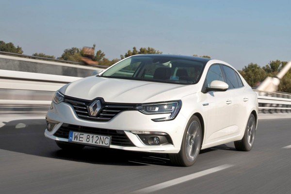 Νέο Renault Megane Sedan: Κινητήρες και επιδόσεις