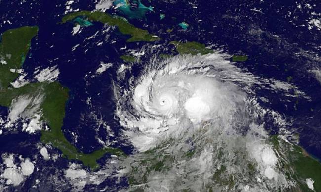 Κούβα: 316.000 άνθρωποι εγκατέλειψαν τα σπίτια τους εν όψει του τυφώνα Μάθιου