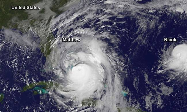 Σαρώνει τα πάντα ο τυφώνας Μάθιου - 265 οι νεκροί στην Καραϊβική (pics)