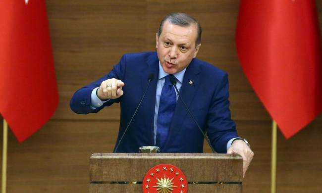 Εκτός ελέγχου ο Ερντογάν: Απαγόρευσε όλες τις δημόσιες συναθροίσεις μέχρι τα τέλη Νοεμβρίου