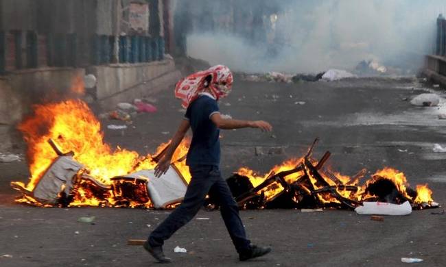 Τουρκία: Σφοδρές συγκρούσεις διαδηλωτών με την αστυνομία στο Ντιγιάρμπακιρ (Vid)