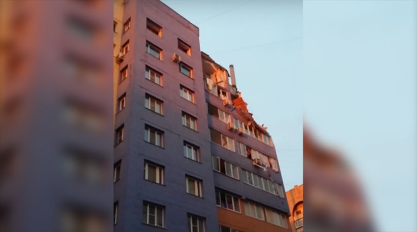 Ρωσία: Τρεις νεκροί και 15 τραυματίες σε έκρηξη από διαρροή αερίου (video)