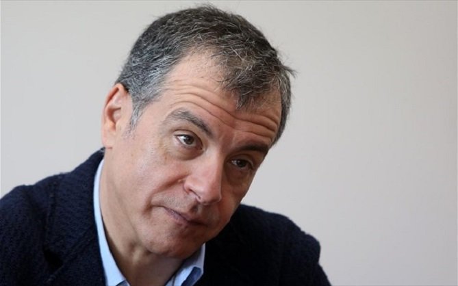 Θεοδωράκης: Η λύση για τις τηλεοπτικές άδειες θα πρέπει να είναι πολιτική & όχι δικαστική
