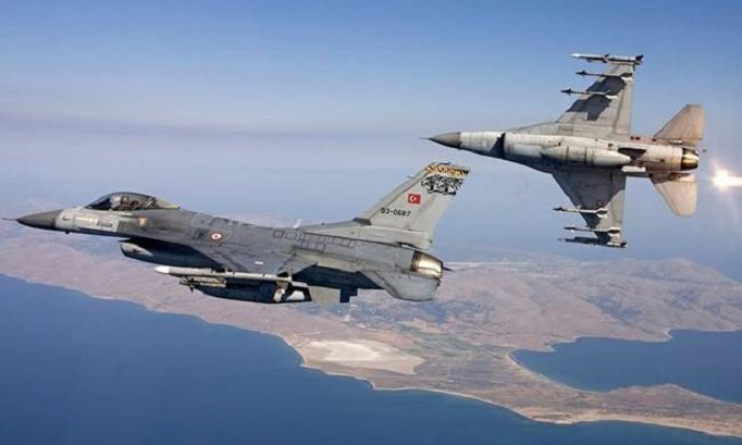 Αιγαίο: Νέες υπερπτήσεις από τουρκικά αεροσκάφη