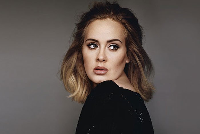 Adele: Το πρόβλημα υγείας που ανησύχησε τους θαυμαστές της