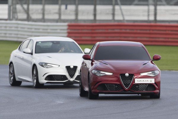 Ρεκόρ στα τυφλά από την Alfa Romeo Giulia (+video)