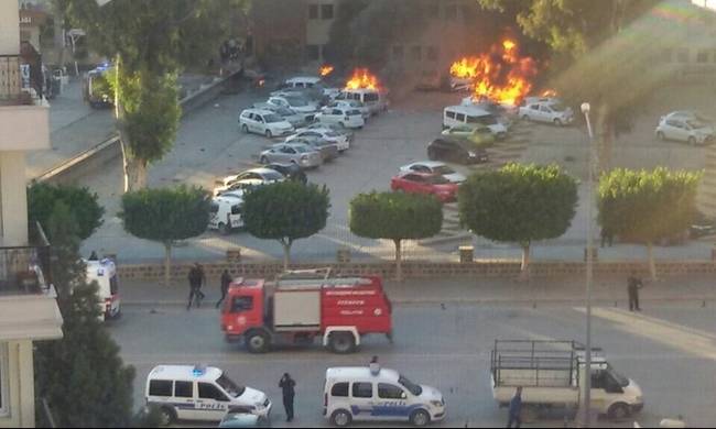 ΕΚΤΑΚΤΟ: Ισχυρή έκρηξη στην Τουρκία - Δύο νεκροί, 16 τραυματίες (pic)
