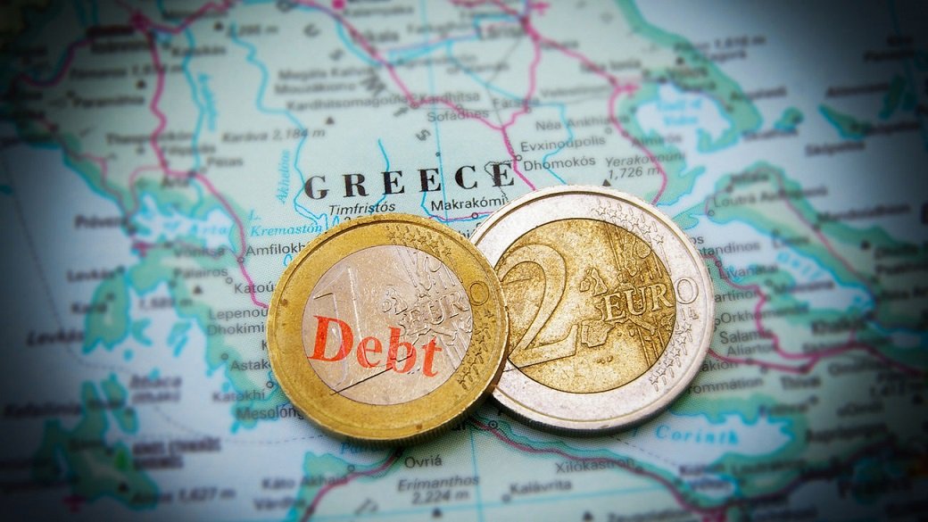 Ο Σόιμπλε «ξαναχτυπά»: Οι Έλληνες ζουν πέρα από τις δυνατότητες τους