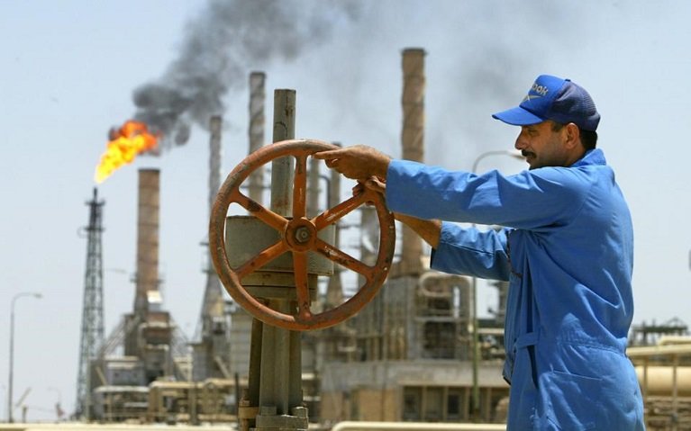 «Απογείωση» στις τιμές του πετρελαίου – Ο ΟΠΕΚ φέρεται να αποφάσισε μείωση παραγωγής