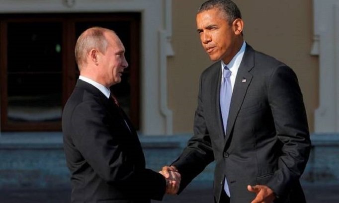 Ολιγόλεπτη συνάντηση Ομπάμα - Πούτιν στο περιθώριο της συνόδου του APEC