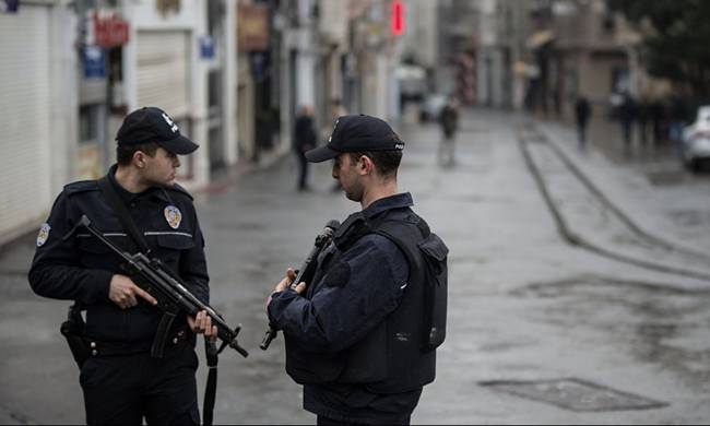Τουρκία: Οι αρχές ερευνούν 10.000 πρόσωπα που θεωρούνται ύποπτα για τρομοκρατική δράση