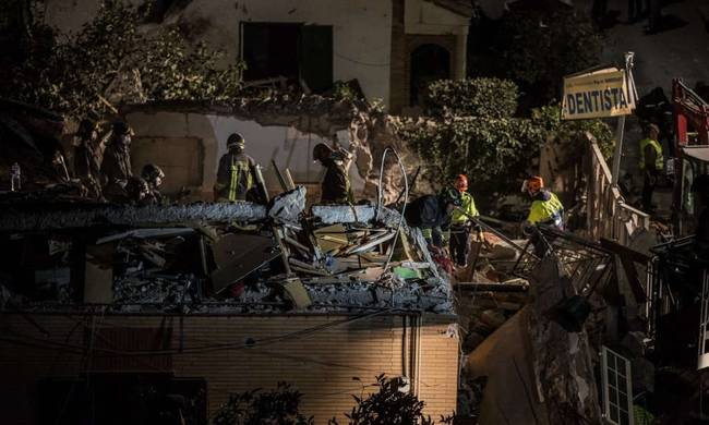 Έκρηξη στην Ιταλία: Κατέρρευσε κτήριο - Αγνοούνται δύο γυναίκες (vid)