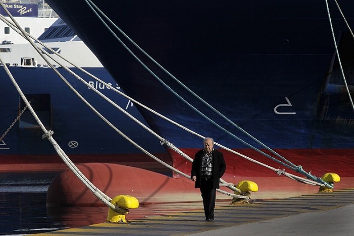 Νέα 48ωρη απεργία αποφάσισαν οι ναυτικοί – Δεμένα τα πλοία στα λιμάνια έως τα ξημερώματα της Τρίτης
